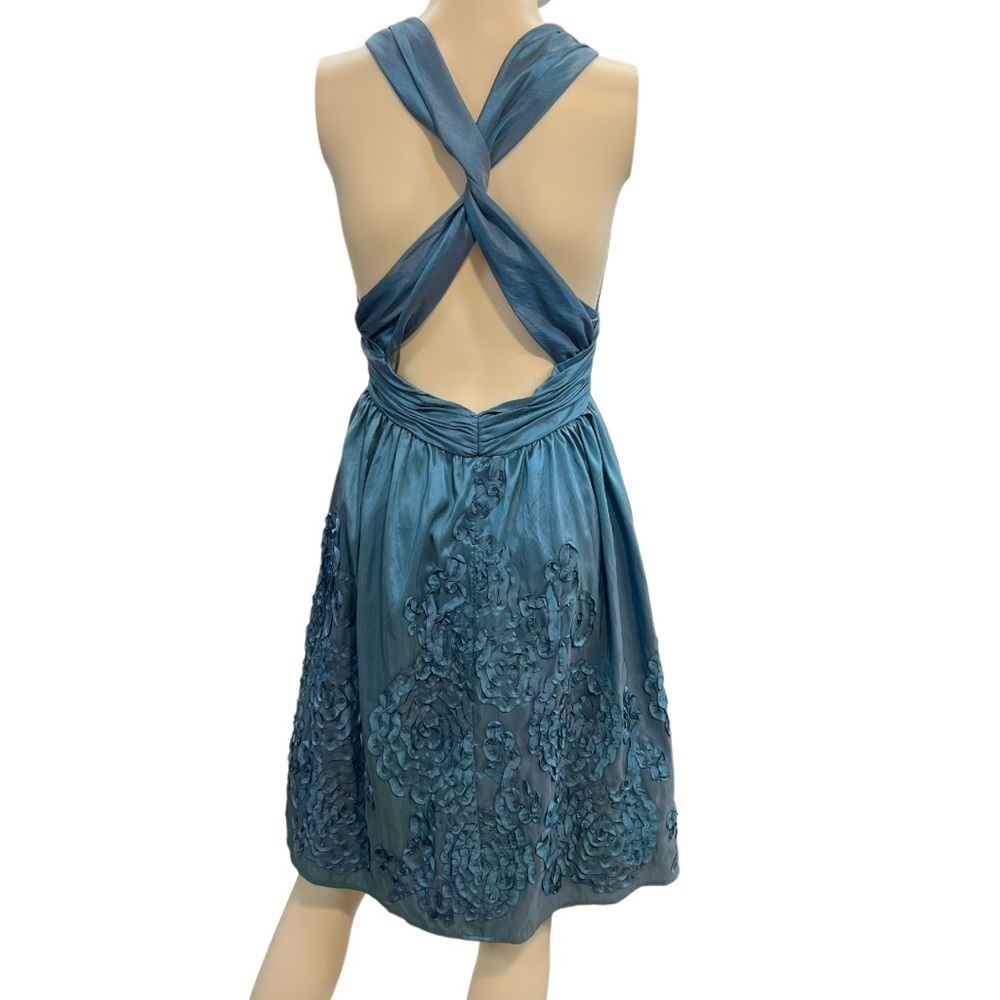 Adrianna Papell Irridescent Blue Floral Embellished Dress Size 4 - Picture 2 of 9